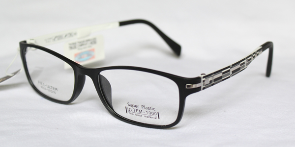 Gọng kính Super Plastic SU7024 B1